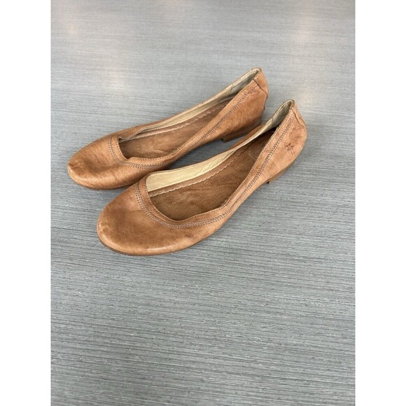 FRYE Carson Ballet Flats Brown Cognac Leather Distressed Slip ons 7 - Picture 1 of 8